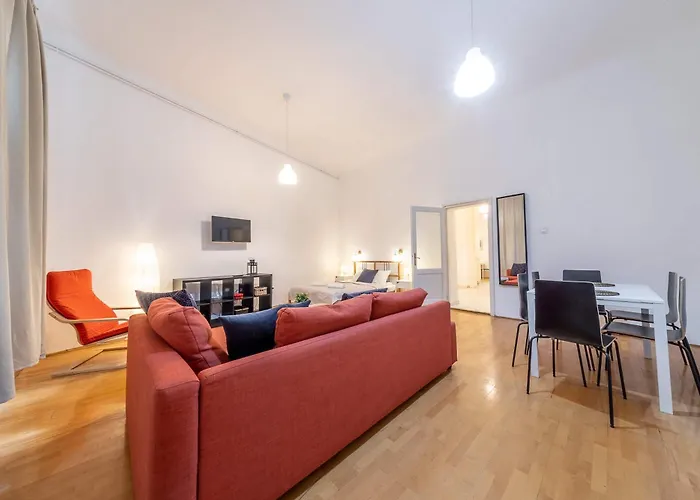 Ergola - Spacious Cozy 2 Big Downtown Appartement