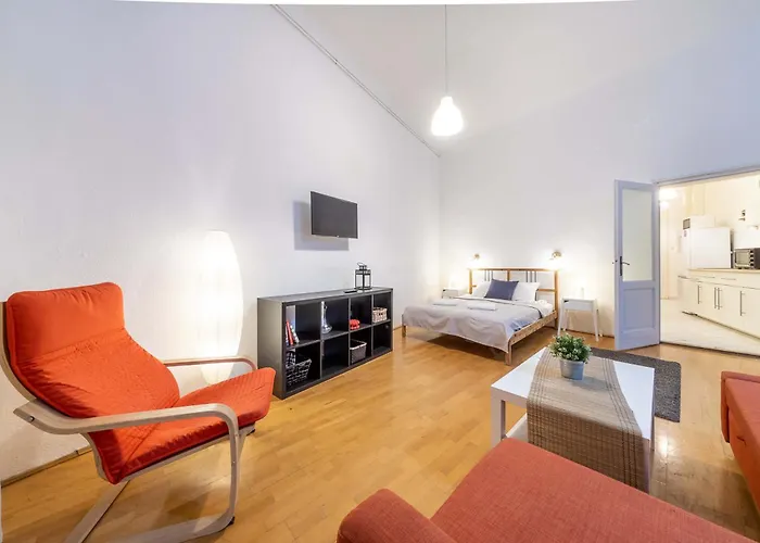 Ergola - Spacious Cozy 2 Big Downtown Appartement