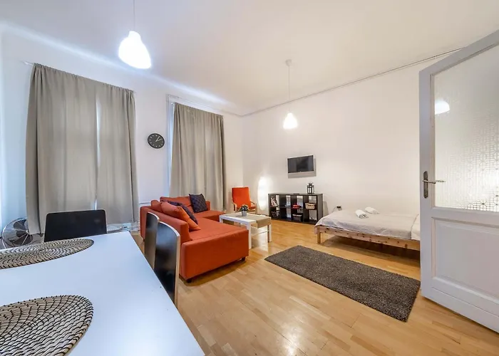 Appartement Ergola - Spacious Cozy 2 Big Downtown